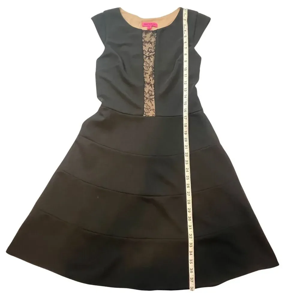Betsy Johnson Cocktail Dress 10 Black Floral Lace Cap Sleeve Asymmetrical Flare - Picture 4 of 11
